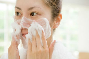 koreanische Gesichtspflege-Peeling