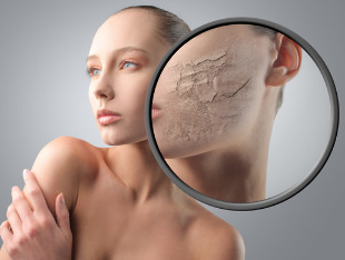 Gesichtspflege 30 Jahren für die trockene Haut
